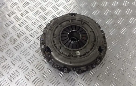 Alfa Romeo 147 Pressure plate 