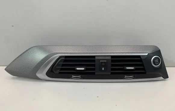 BMW X3 G01 Dash center air vent grill 9371467