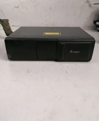 Audi A6 S6 C5 4B CD/DVD changer 4B0035111