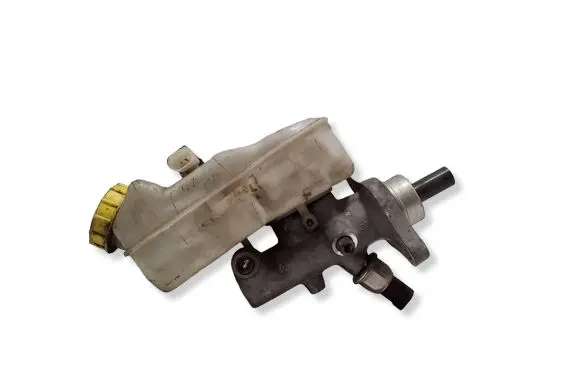 Volkswagen Transporter - Caravelle T5 Master brake cylinder 7H0611303A