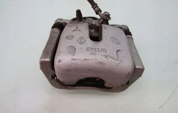 Nissan X-Trail T33 Rear brake caliper 440106UA0A