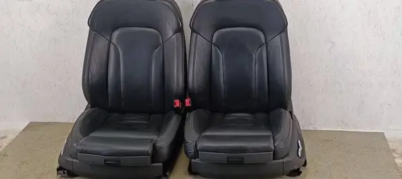Seat set