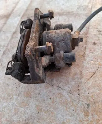 Jaguar XJ X308 Rear brake caliper 820034004