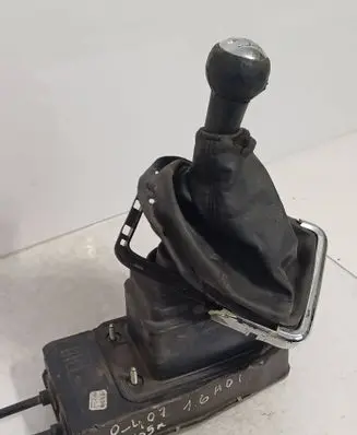 Peugeot 407 Gear selector/shifter in gearbox 9641678680 55701705