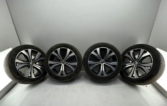 Volkswagen Touareg II R20 alloy rim 7P6601025AL 7P6601025