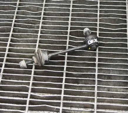 Rear anti-roll bar/stabilizer link