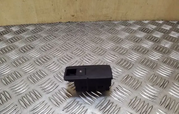 Opel Insignia A Electric window control switch 22915110 13222231 0000840701