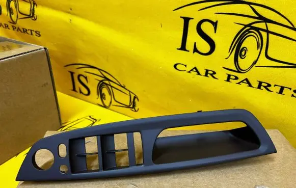 BMW X5 E70 Front door card panel trim 51416975797 6975797