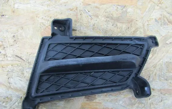 SsangYong Tivoli Front bumper lower grill