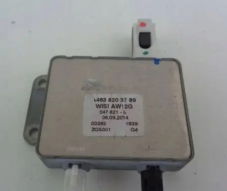 Mercedes-Benz ML W164 Aerial antenna amplifier A4638203789