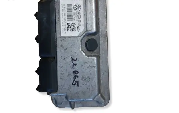 Volkswagen Polo V 6R Engine control unit/module 03C906024AD 6160141702