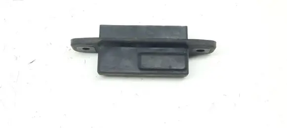 Toyota Avensis T270 Tailgate opening switch 0505K17