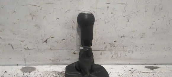 Volkswagen Lupo Gear lever shifter trim leather/knob