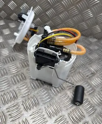 BMW X7 G07 In-tank fuel pump 9468618 7401 232120649