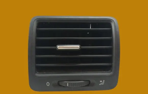Volkswagen Jetta V Dashboard air vent grill cover trim 1K0819710