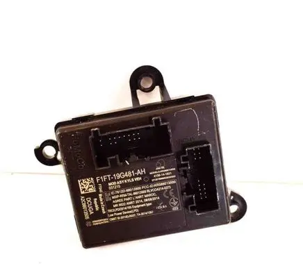 Ford Focus Other devices F1FT19G481AH
