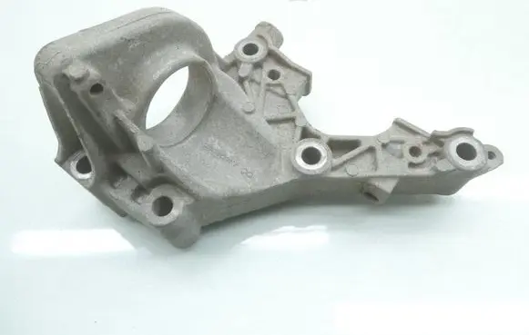 Mercedes-Benz CLA C118 X118 Engine mount vacuum valve A2822232600