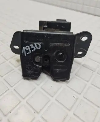 KIA Ceed Tailgate/trunk/boot lock/catch/latch