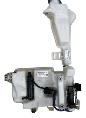 Seat Leon (5F) Windshield washer fluid reservoir/tank 5Q0955449BL 5Q0955449AF