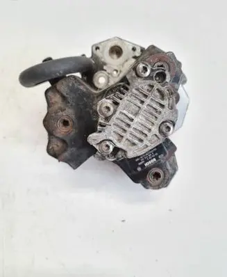 Volvo S60 Fuel injection high pressure pump 0445010043 8689590 025886