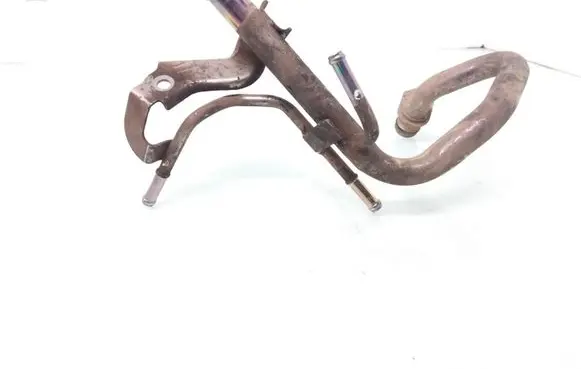 Nissan Navara D40 Engine coolant pipe/hose