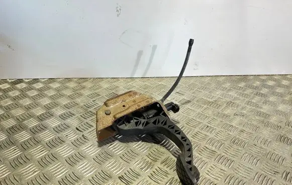 Skoda Fabia Mk1 (6Y) Clutch pedal 6Q1721059