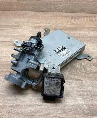 Mazda 323 Engine ECU kit and lock set B33J18881 8906720144 2797000181
