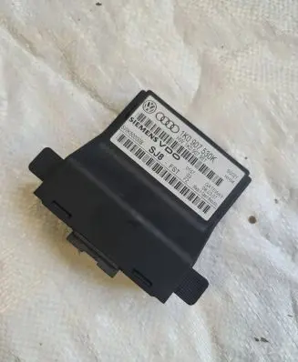 Volkswagen Touran I Gateway control module 1K0907530K 1K0907951 5WK50000B
