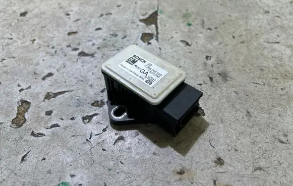Opel Corsa D ESP acceleration yaw rate sensor 0265005608 3010001 13221030