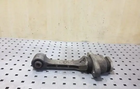Gearbox mount