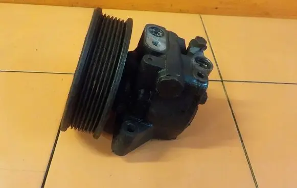 Ford Transit Power steering pump 6C113A696BB