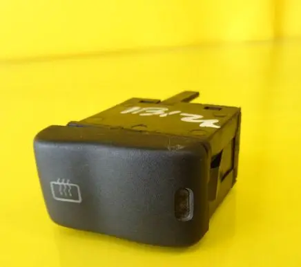 Seat Ibiza II (6k) Windscreen/window heater switch 6K1959621A