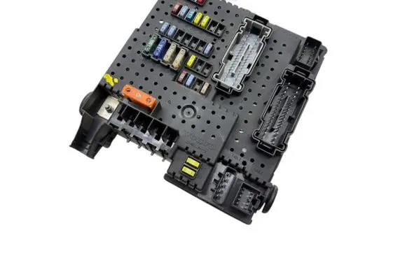 Volvo XC70 Fuse module 30786646