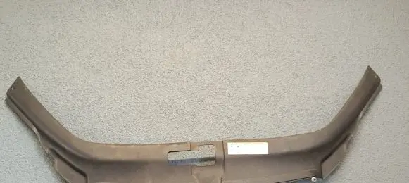 Audi Q7 4L Radiator trim 4L0807081