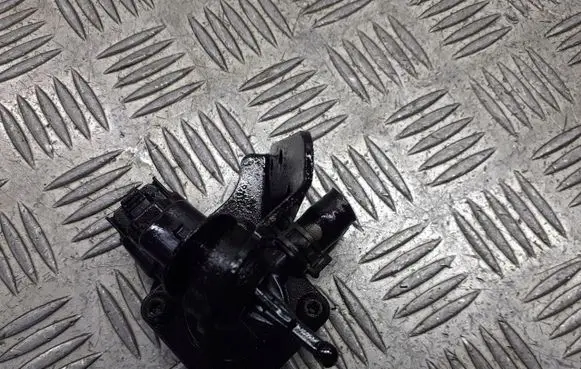 Mazda 6 Valve vacuum RF7J182B5