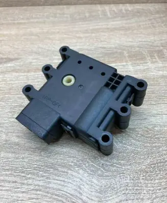 Mazda 6 Air flap motor/actuator 4723E