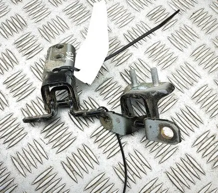 Mitsubishi L200 Rear door hinge set 5702A162 5732A143