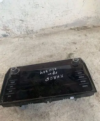 Skoda Karoq Radio/CD/DVD/GPS head unit 565919605B