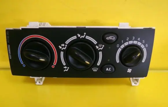 Renault Scenic I Climate control unit 651947U