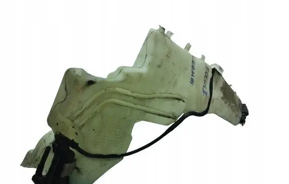 Windshield washer fluid reservoir/tank