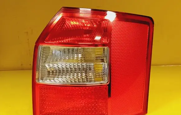Audi A4 S4 B6 8E 8H Rear/tail lights 8E9945096