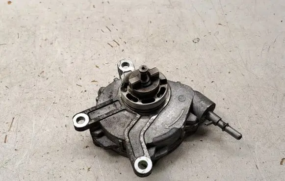 Vacuum pump