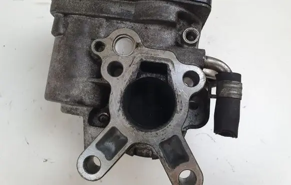 Subaru Legacy EGR valve 14710AA741 1501000055