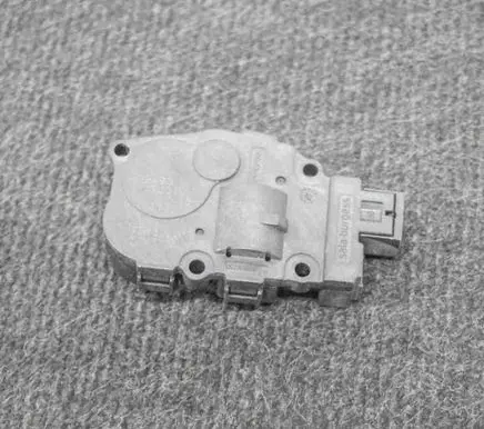 Audi Q5 SQ5 Air flap motor/actuator K9749007 412650750