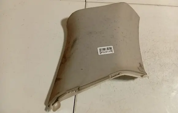 Toyota Avensis T250 (D) pillar trim (bottom) 6258205010