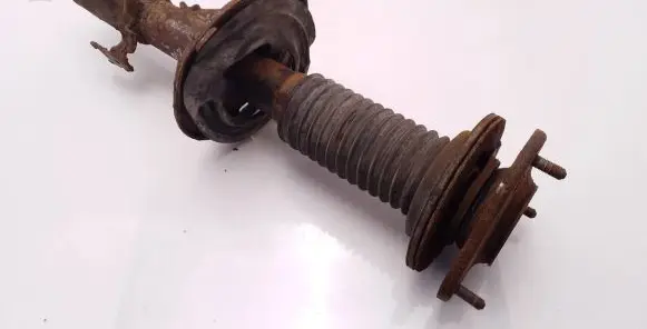 Toyota Auris 150 Front shock absorber/damper