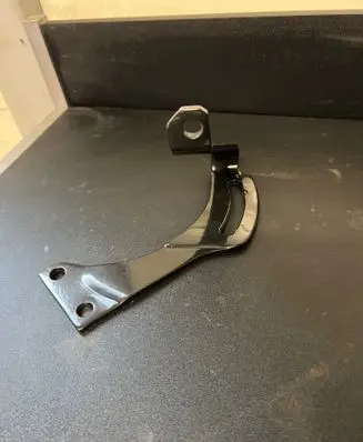 Chevrolet Corvette Power steering pump mounting bracket 