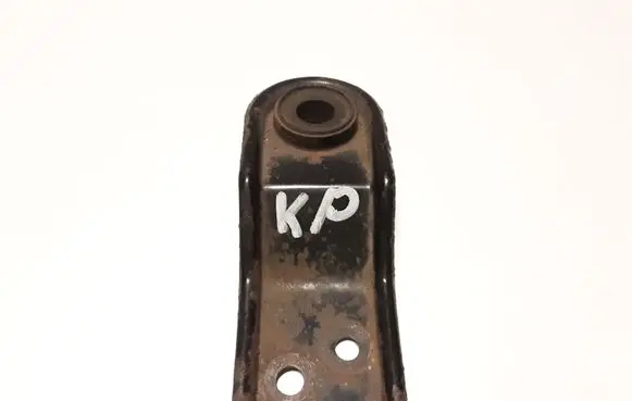 Radiator mount bracket