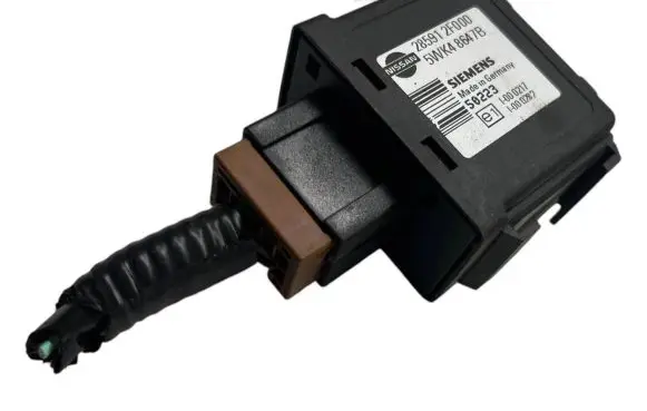 Nissan X-Trail T30 Immobilizer control unit/module 285912F000 5WK48647B