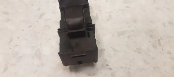 Lexus IS 200-300 Electric window control switch EP262430